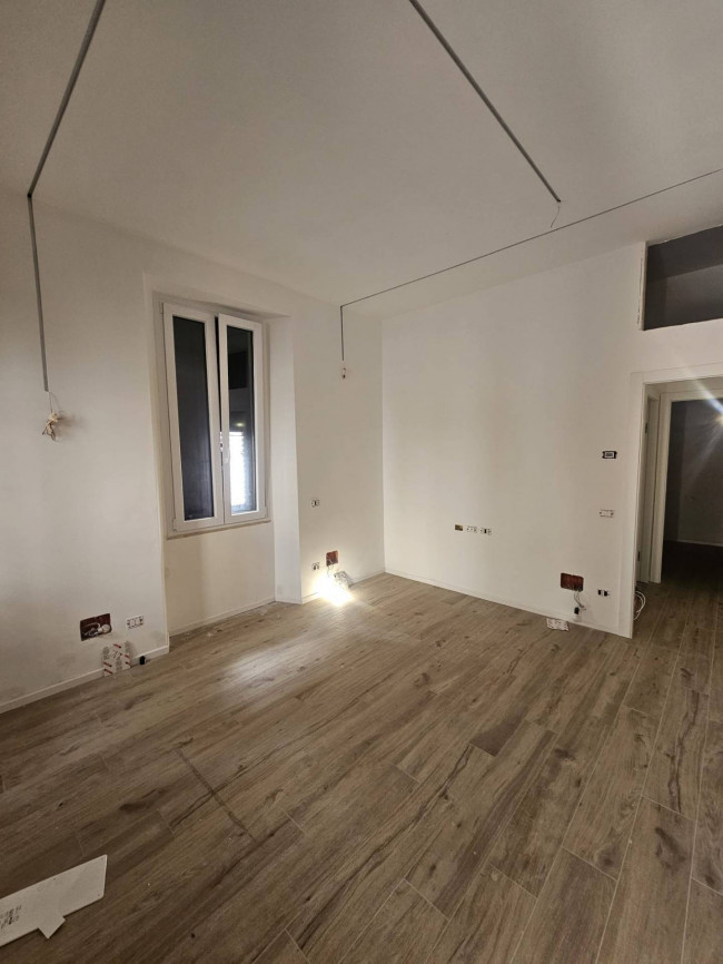 CIELO TERRA in vendita a Milano