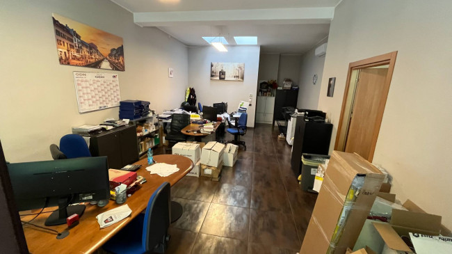 Studio/Ufficio in affitto/vendita a Cologno Monzese