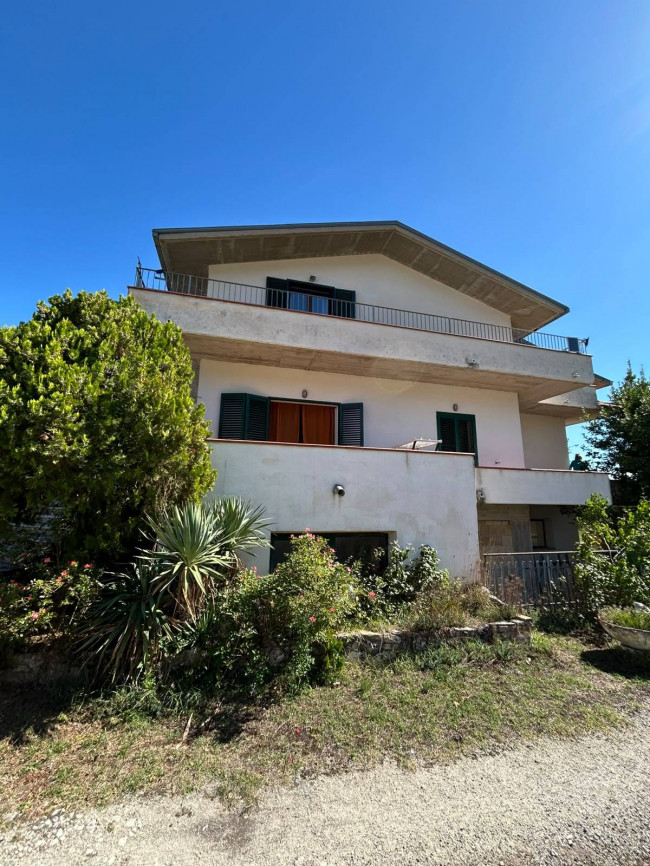 Villa in vendita a Avezzano