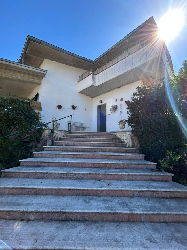 Villa in vendita a Avezzano