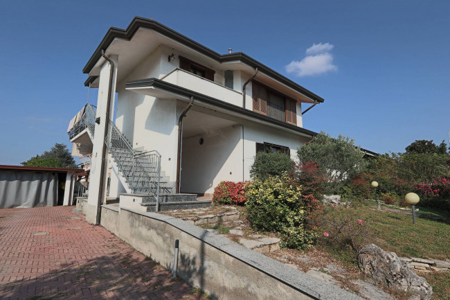 Villa in vendita a Arconate