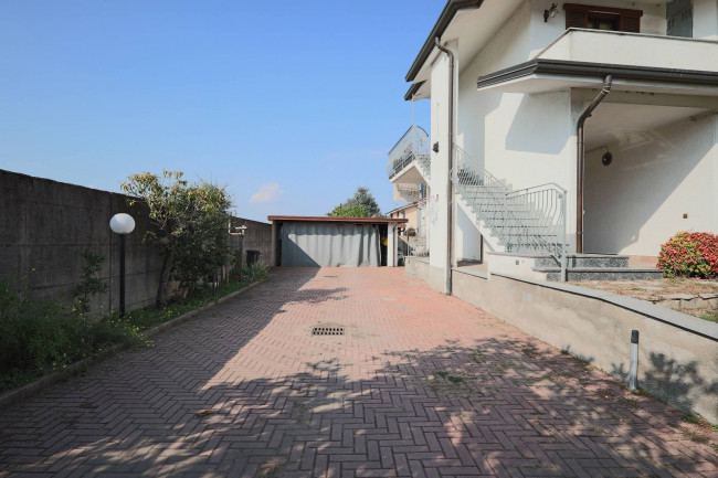 Villa in vendita a Arconate