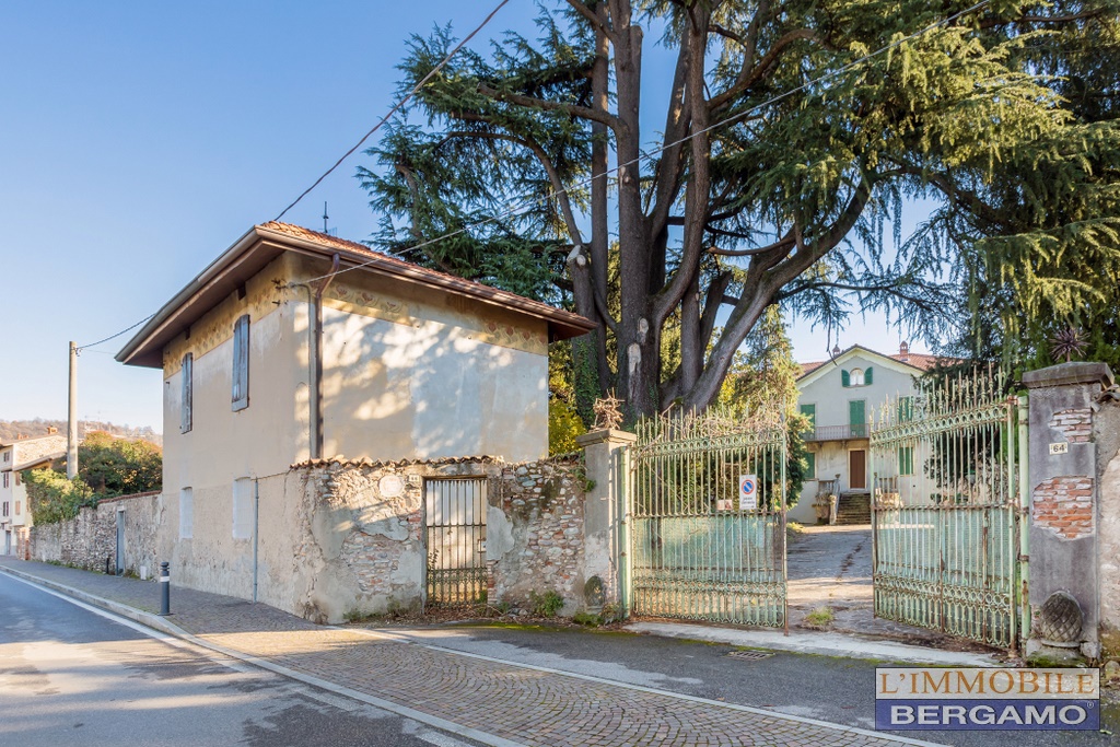 Casa indipendente in vendita Bergamo