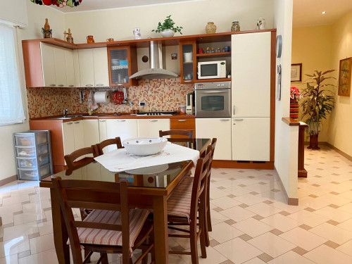 Appartamento in vendita a Savona