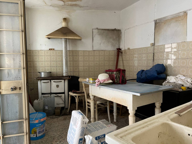 Rustico in vendita a Vezzi Portio