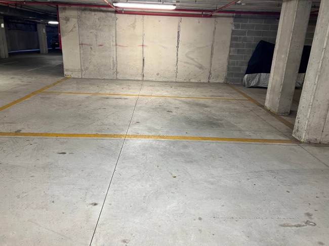 Posto auto in affitto a Savona