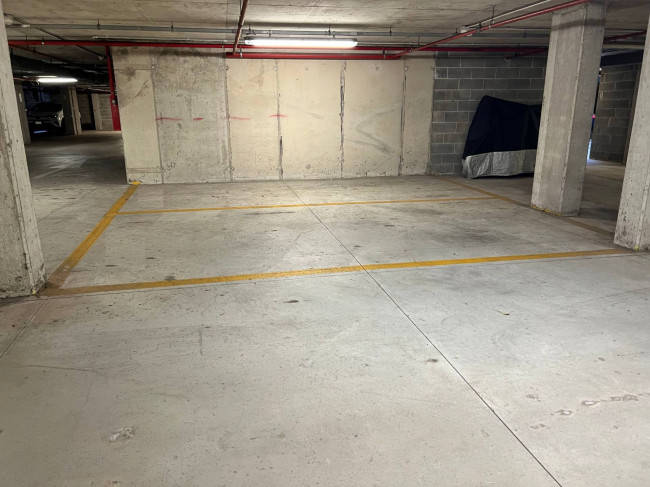 Posto auto in affitto a Savona