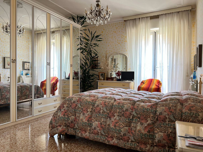 Appartamento in vendita a Savona