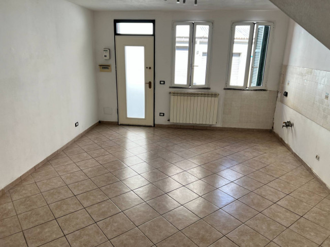 Appartamento in vendita a Savona