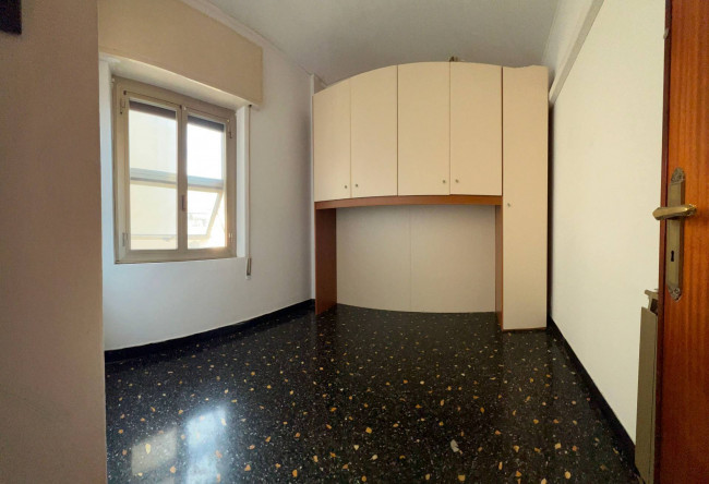 Appartamento in vendita a Savona