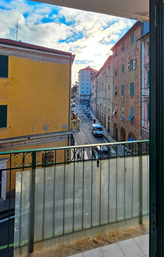 Appartamento in vendita a Savona