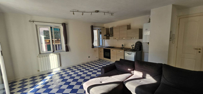 Appartamento in vendita a Savona