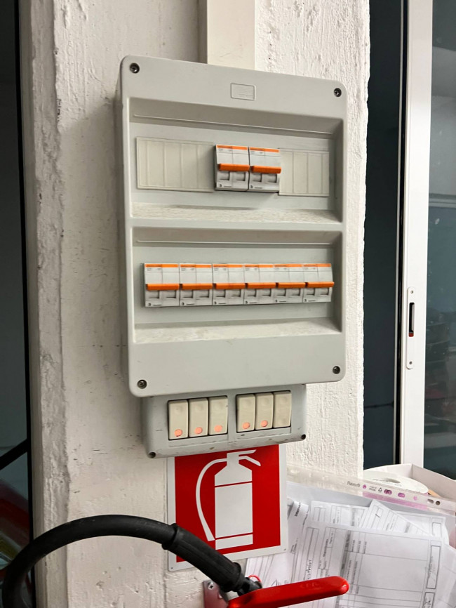 Magazzino in vendita a Savona