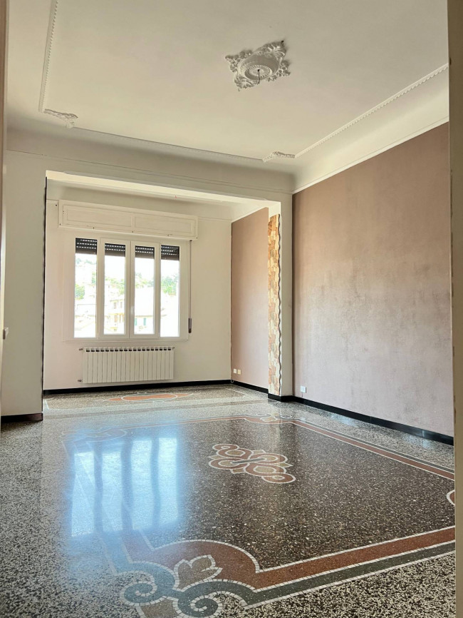 Appartamento in vendita a Savona