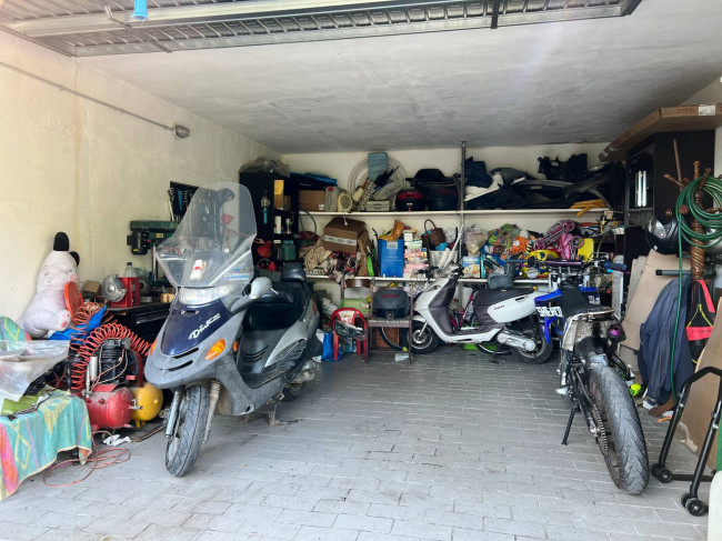 Garage / posto auto in vendita a Savona