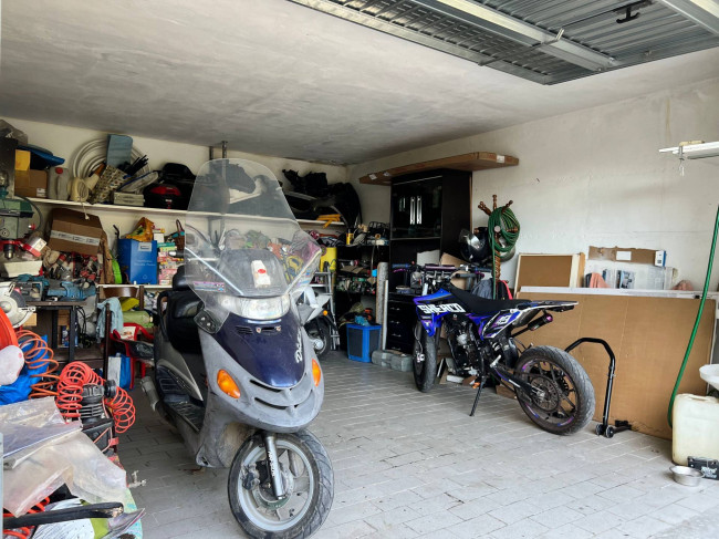 Garage / posto auto in vendita a Savona