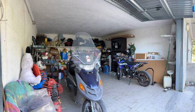 Garage / posto auto in vendita a Savona