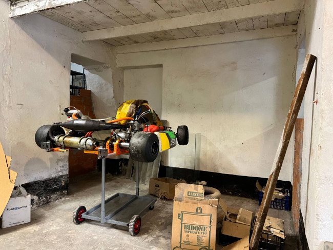 Magazzino in vendita a Savona