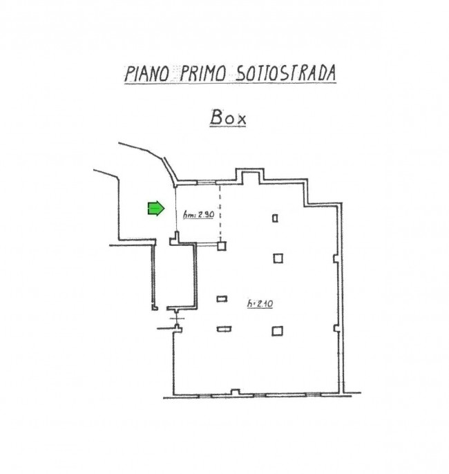 Box o garage in vendita a Savona