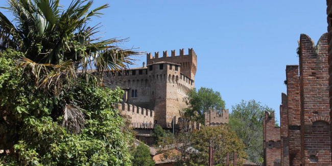 Casa indipendente in vendita a Gradara (PU)