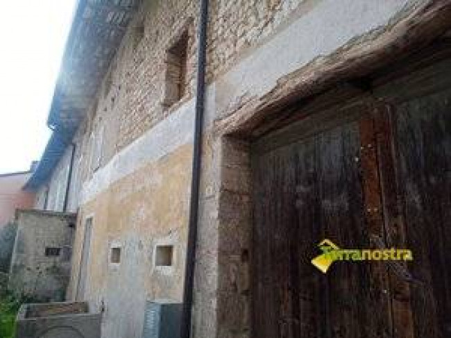 Casa semi-indipendente in vendita a Malnisio, Montereale Valcellina (PN)