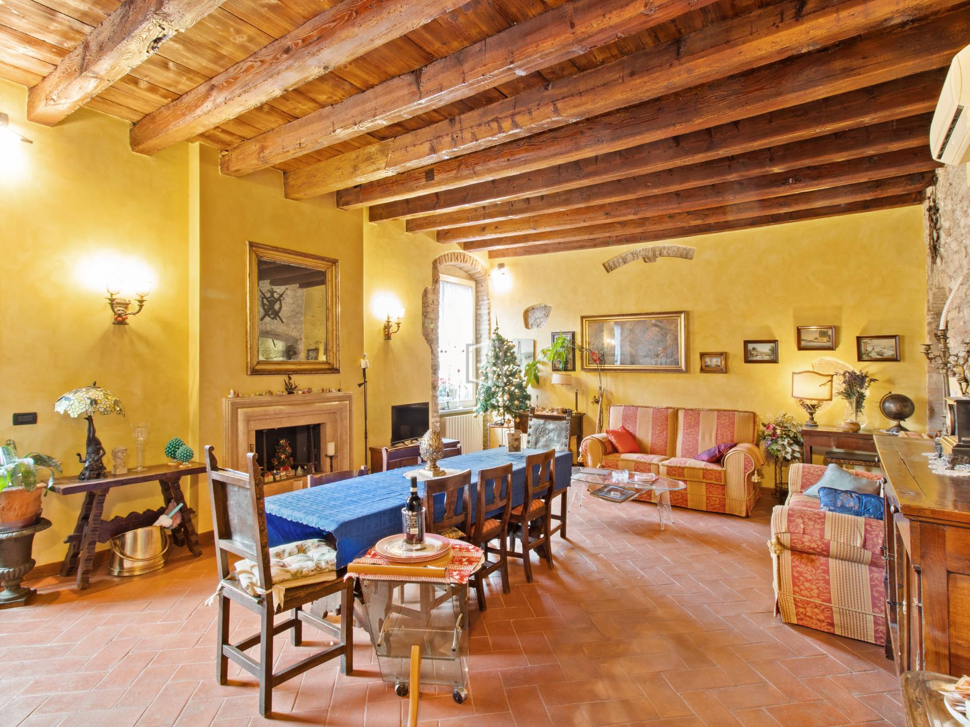 Cielo-Terra-Haus im Herzen der historischen Altstadt von Salò