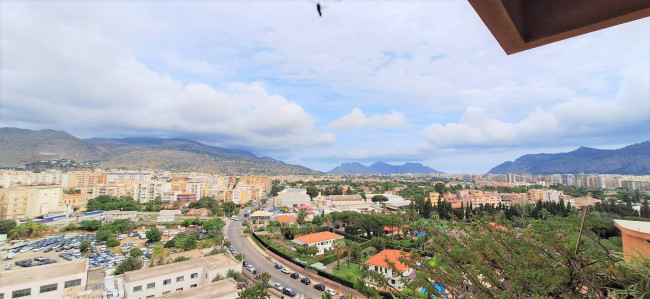 Appartamento in vendita a Palermo