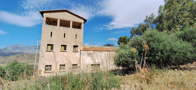 Terreno Agricolo in vendita a Sclafani Bagni