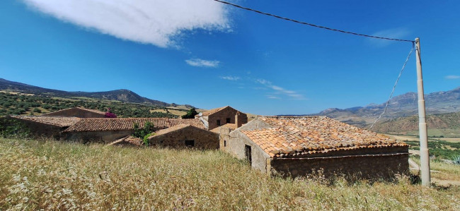 Terreno Agricolo in vendita a Sclafani Bagni