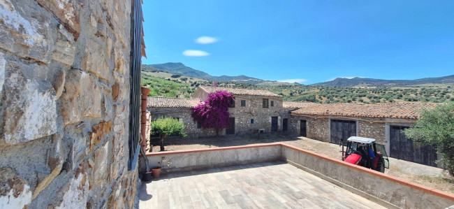 Terreno Agricolo in vendita a Sclafani Bagni