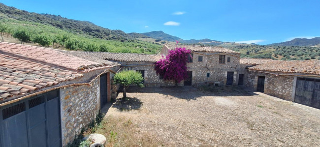 Terreno Agricolo in vendita a Sclafani Bagni