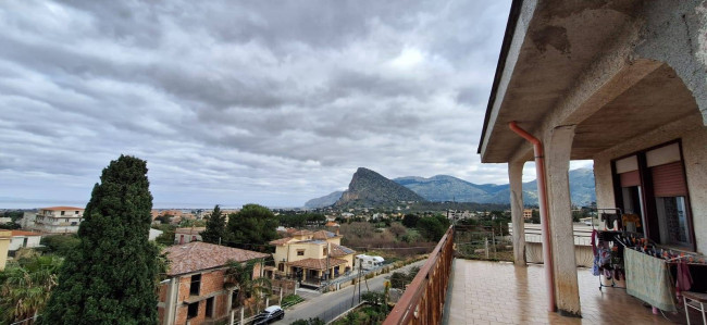Appartamento in vendita a Carini
