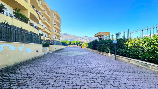 Appartamento in vendita a Carini