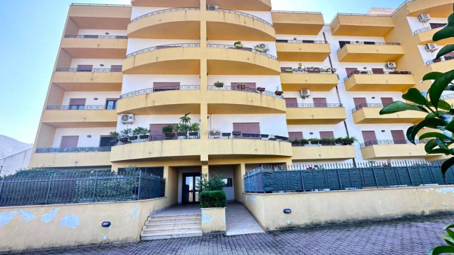 Appartamento in vendita a Carini