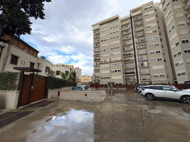 Appartamento in vendita a Palermo