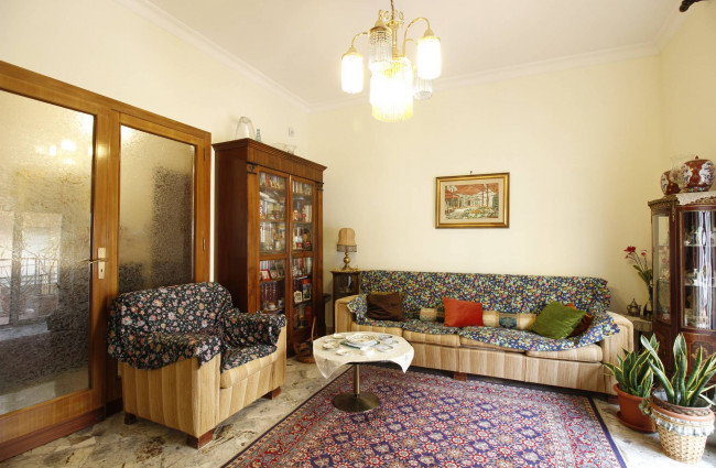 Appartamento in vendita a Palermo