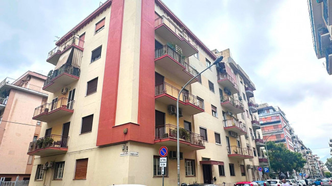 Appartamento in vendita a Palermo