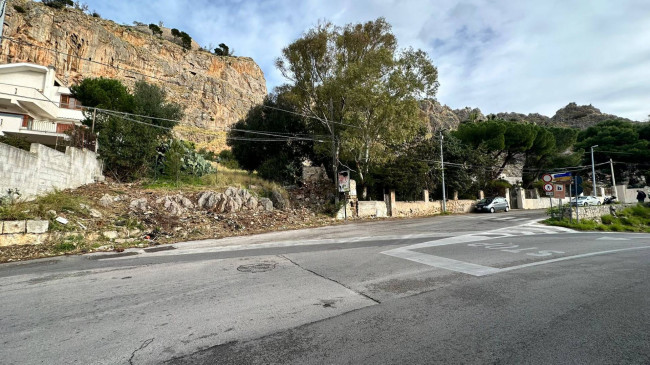 Terreno Agricolo in vendita a Palermo