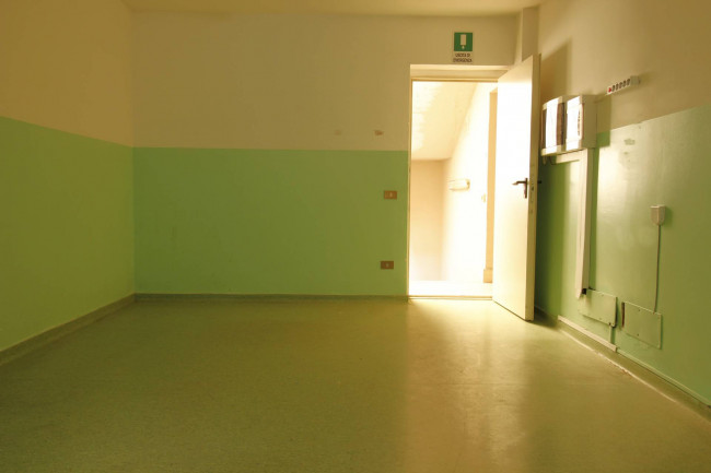 Locale commerciale in affitto a Palermo