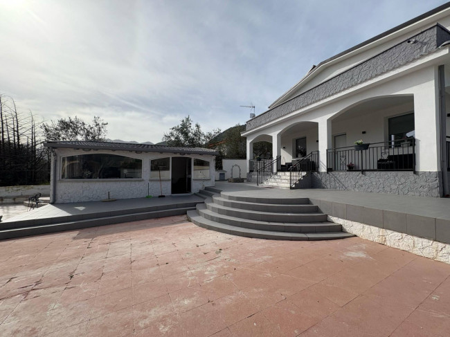 Villa in vendita a Carini