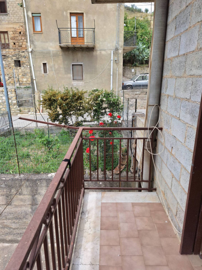 Appartamento in vendita a Petralia Soprana