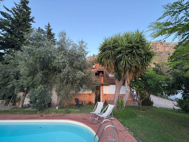 Villa in affitto a Palermo