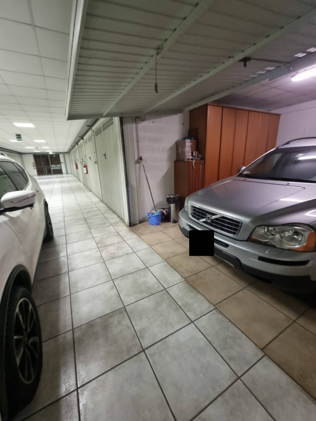 Box o garage in vendita a Venezia