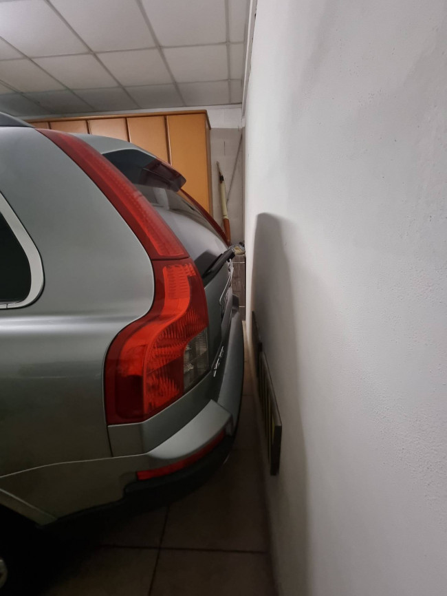 Box o garage in vendita a Venezia