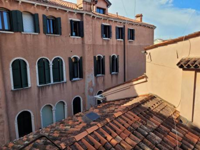 Appartamento in vendita a Venezia