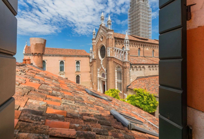 Appartamento in vendita a Venezia