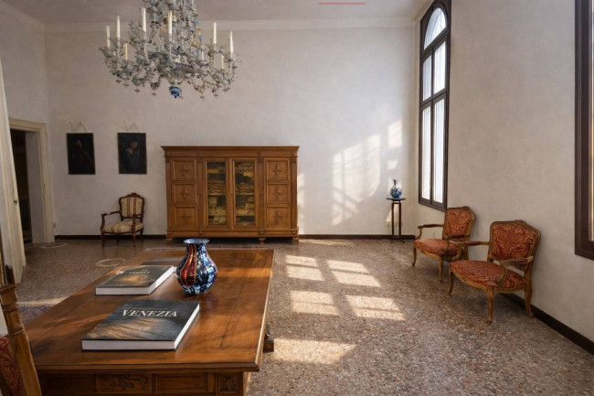 Appartamento in vendita a Venezia