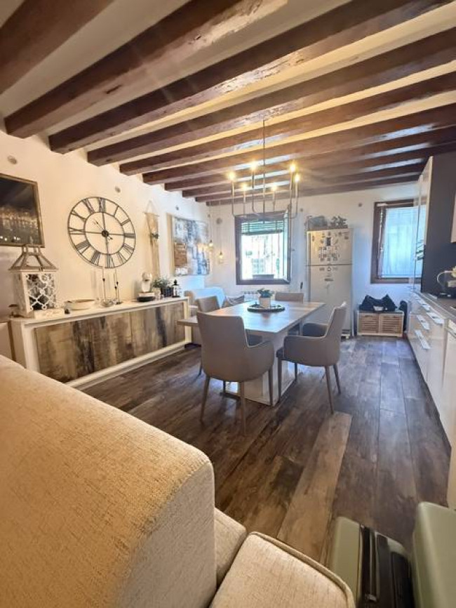 Appartamento in vendita a Venezia