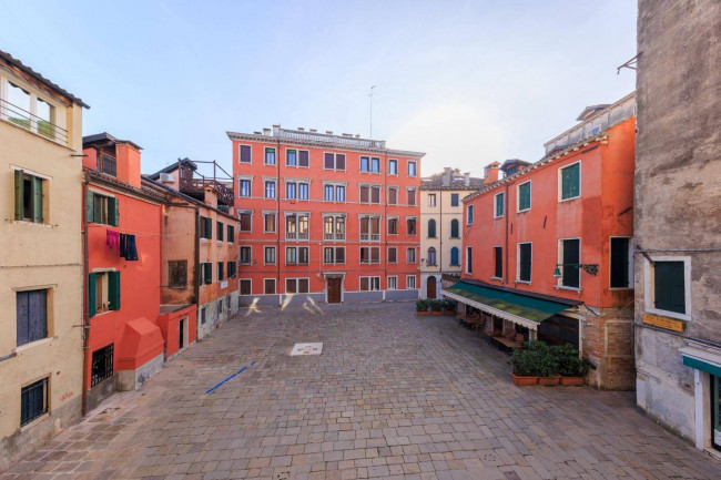 Appartamento in vendita a Venezia