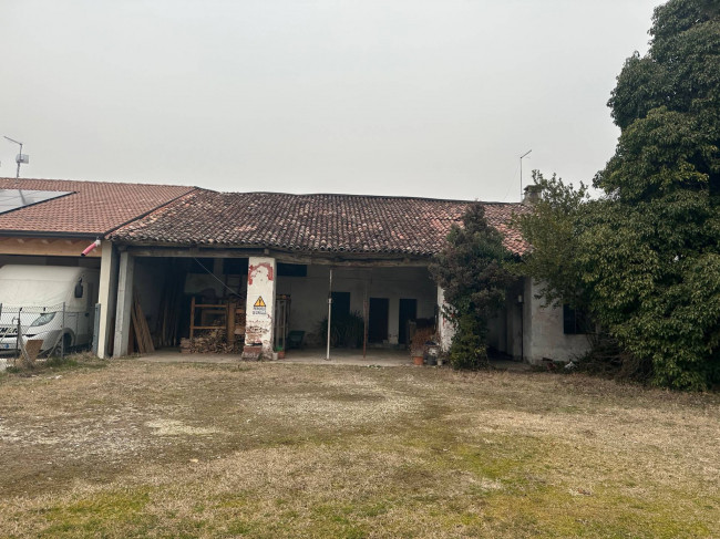 Casa singola in vendita a Rossano Veneto